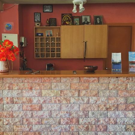 Ξενοδοχείο "Ηραία" Loutra  ภายนอก รูปภาพ