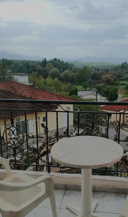 Ξενοδοχείο "Ηραία" Loutra  ภายนอก รูปภาพ